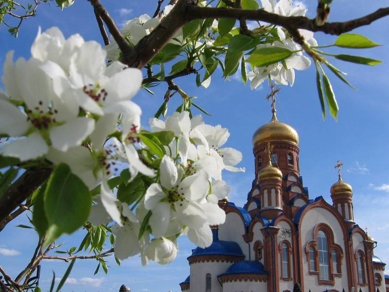 Однажды всё проходит безвозвратно… и чувства, и надежды, и мечты. Всё то, что от души - всегда ...