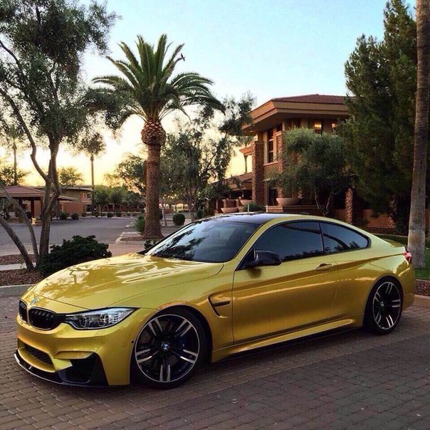 BMW M4