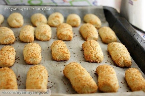 Кокосовое печенье .Очень вкусное, рассыпчатое, мягкое и ароматное кокосовое печенье Ингредиенты: ... - 8