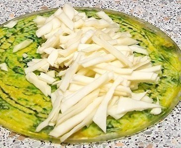 Шаверма.Ингредиенты:Куриная грудка (или другое мясо) - 1 шт.Капуста - 1/2 вилкаОгурцы - 2 шт.Помидор ... - 4