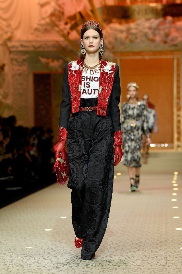  Dolce & Gabbana   - 8