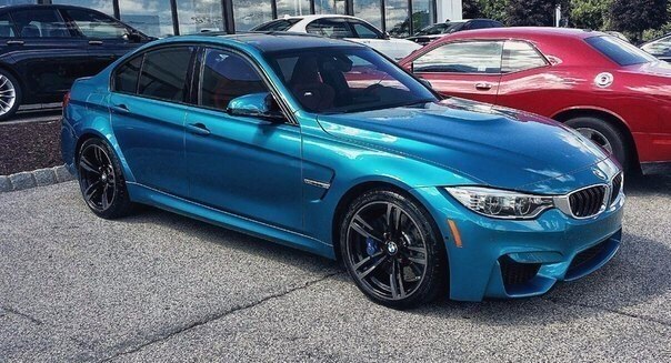 BMW M3 F80     Atlantis Blue Individual - 3