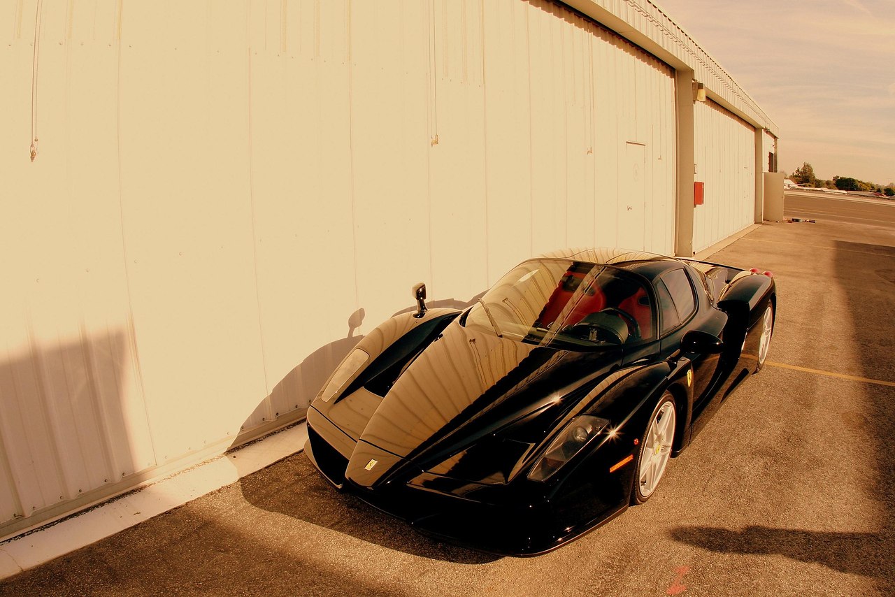 #ferrari@autocult - 2