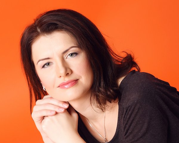 Олеся, 36 лет, Саратов, познакомится с парнем в возрасте 26 - 40 лет - 176553528