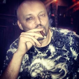 ����, �����������, 53 ����