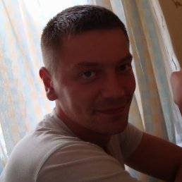 Viktor, 43 , 