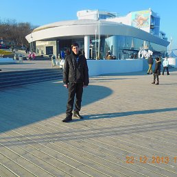 ����, ������, 32 ����