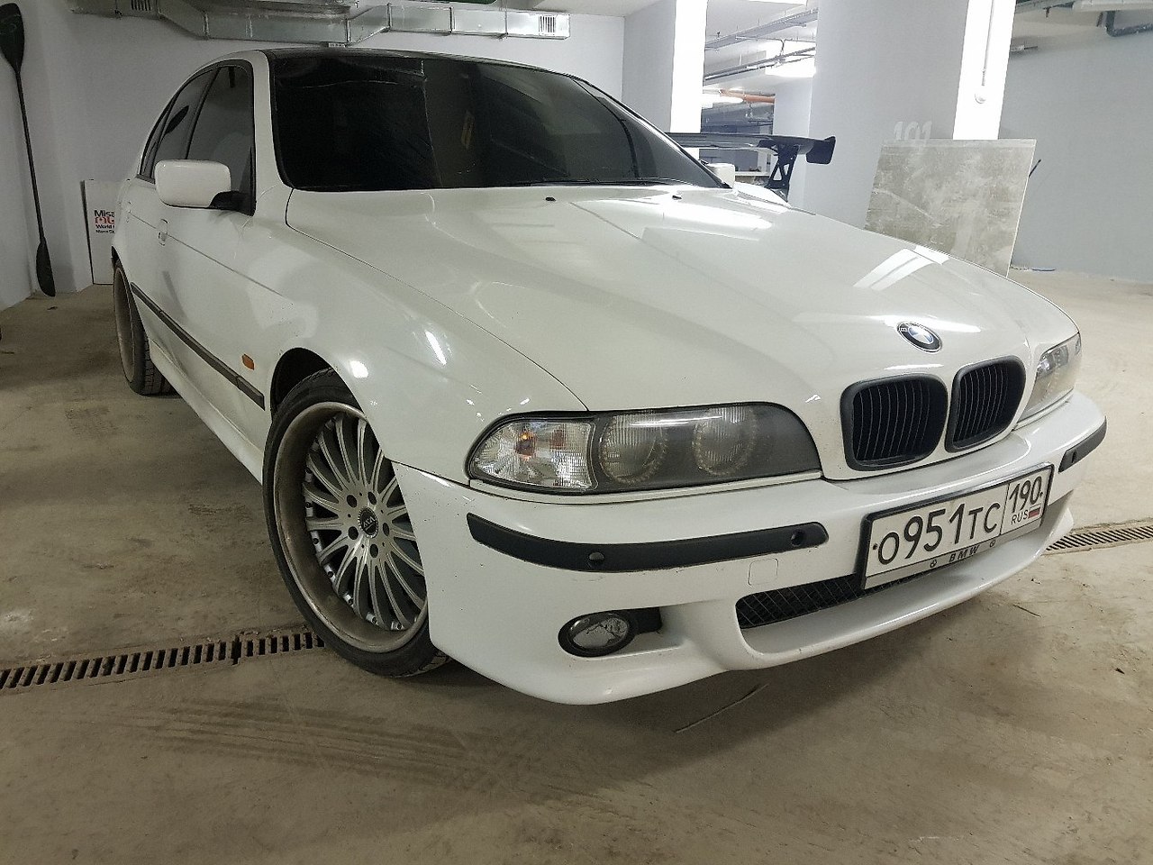  BMW e39.1995 285  , 2.5,      ...