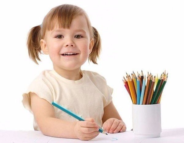 РАЗВИВАЮЩИЕ ИГРЫ ДЛЯ ДЕТЕЙ 4 лет. Каждый родитель хочет, чтобы его ребенок многое знал и умел. А эти ...