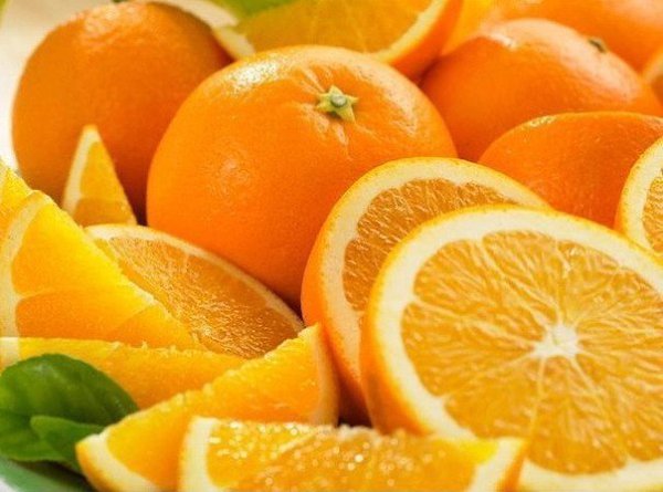 15 причин полюбить апельсины. 1) Предотвращает развитие рака. Соединение D-лимонен эффективно в ...