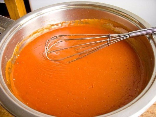 Бефстроганов в луковом соусе с грибами. Ингредиенты: Говядина (вырезка) — 500 г Мука — 2 ст. л. ... - 6