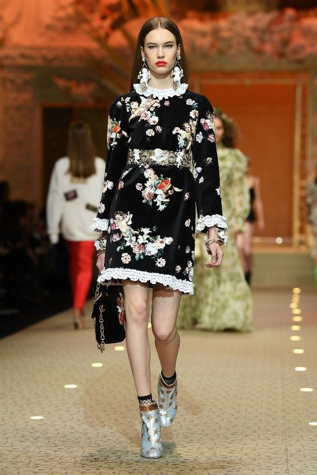  Dolce & Gabbana   - 4
