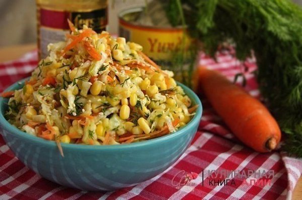 Салат с капустой, кукурузой и без майонеза! Этот салатик легкий, свежий, без майонеза. Идеально ...