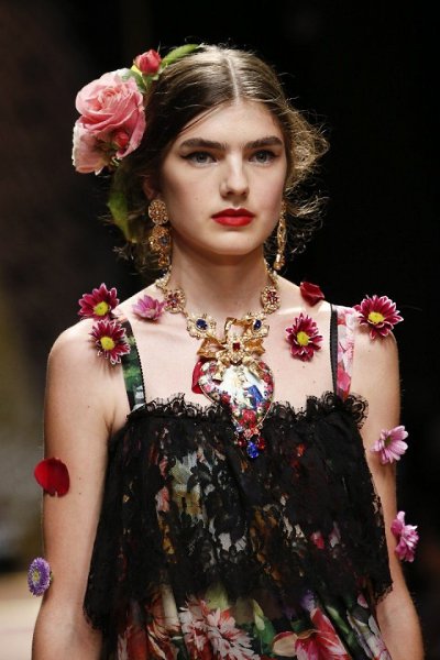    Dolce & Gabbana - 5