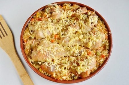 Куриные ножки, запеченные с рисом и овощами.ИнгредиентыКуриные голени — 800 гр.Овощная смесь — 250 ... - 2