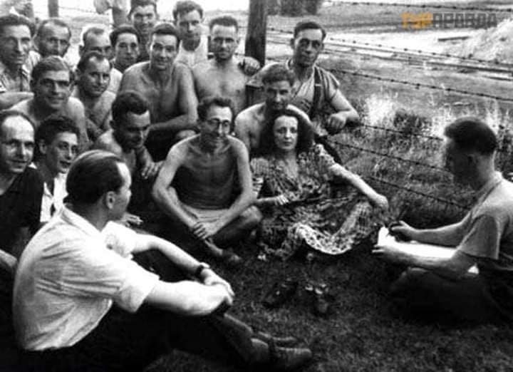 1944 год. Эдит Пиаф предложили выступить перед пленными французами в немецком лагере для ...