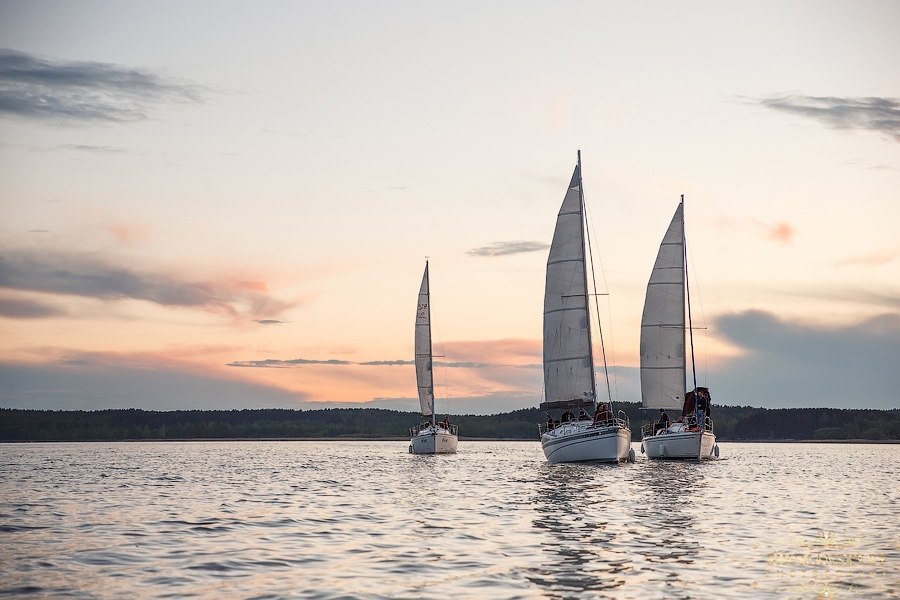    Robinson Club.  https://fotostrana.ru/away?to=/sl/nY2 : 80393252603 vel - 8