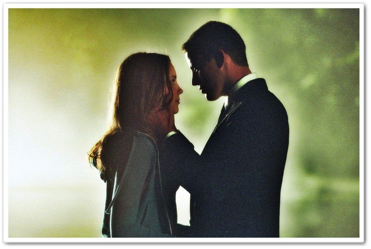 Когда дадут тебе лет пять тебя дождется только мать. Ему всего лишь 25. Возраст это всего лишь цифра она не определяет ум. Когда дадут тебе лишь год. Возраст всего лишь цифра мем.