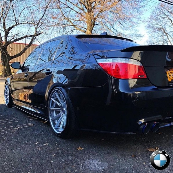 BMW M5 E60
