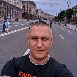 Николай, 43, Вышгород