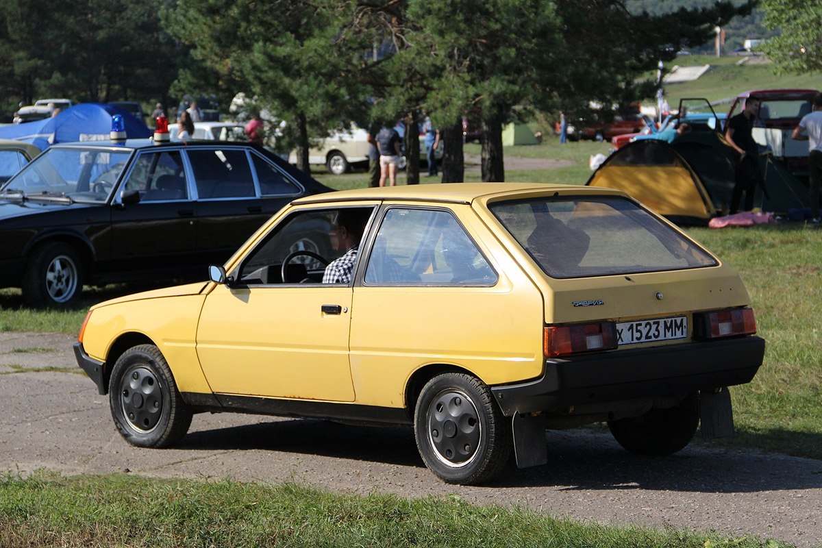 История таврия. ЗАЗ-1102 «Таврия». ЗАЗ 1102 «Таврия» 1102. ЗАЗ-1102 «Таврия» СССР. ЗАЗ 1101 Таврия.