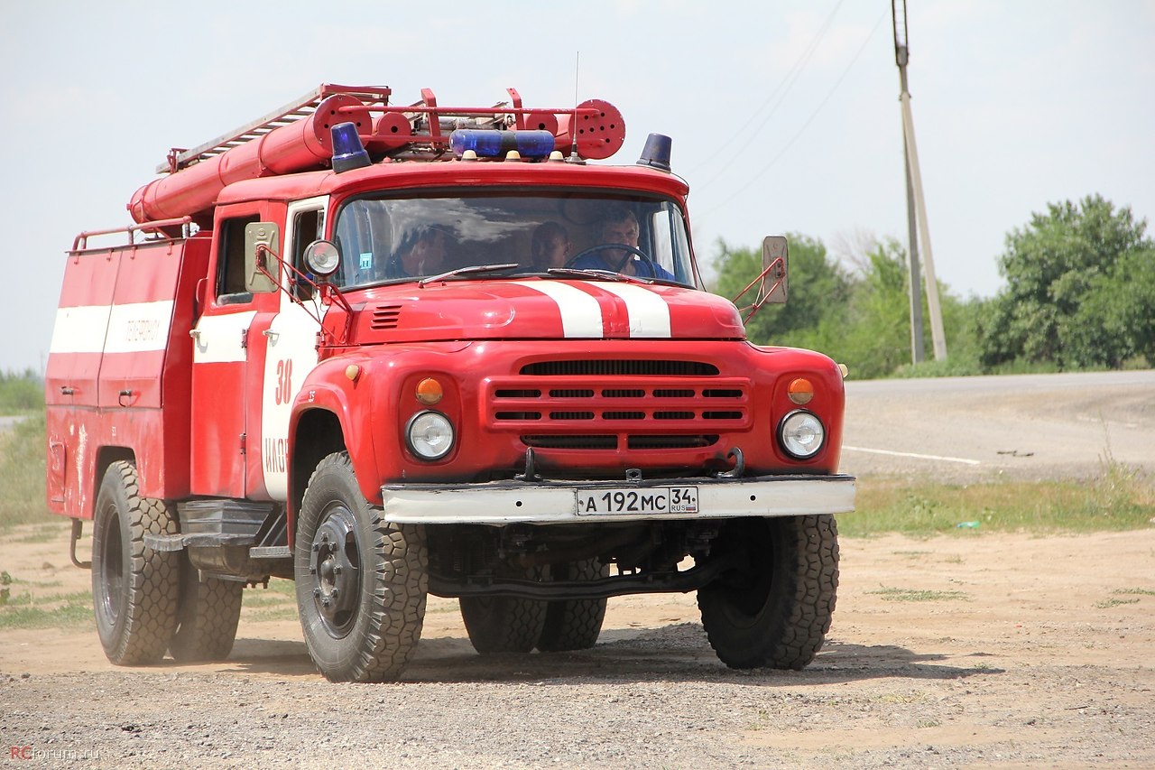 130 40. ЗИЛ 130 АЦ-40. Пожарный ЗИЛ 130 АЦ 40. ЗИЛ 130 АЦ-40 63б. ЗИЛ 130 пожарный.