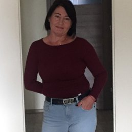 Alla, 53, 