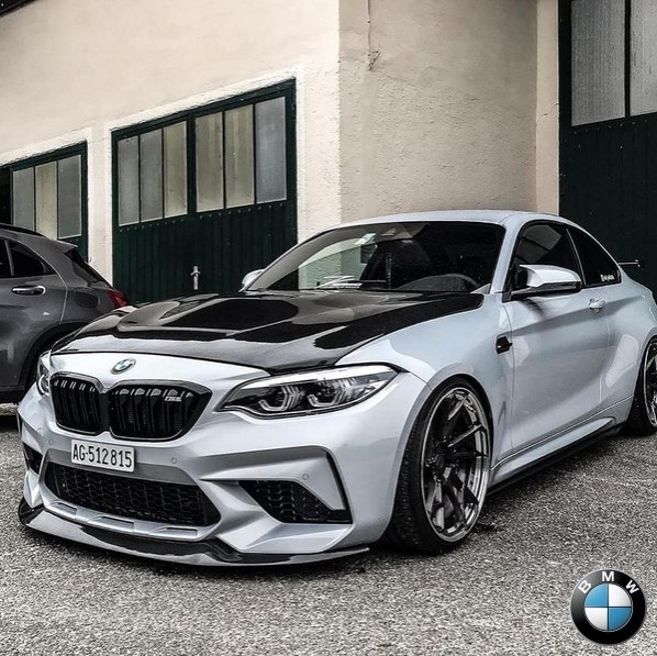 o BMW M2