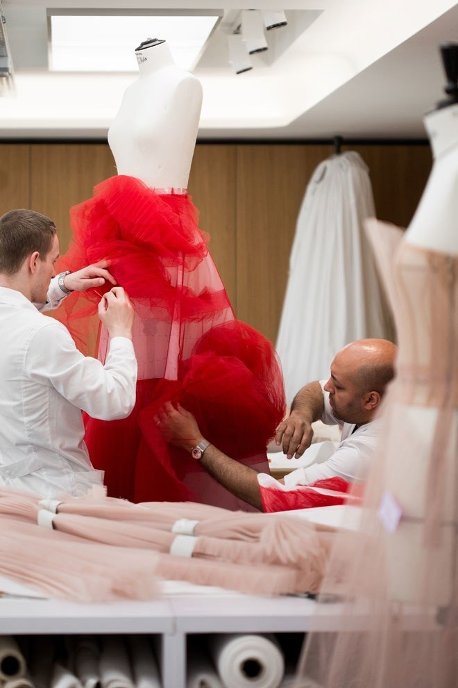 #_@sewing_https://fotostrana.ru/away?to=/sl/pFO2 making of the pleated dress from the Dior haute couture show, step by ... - 9