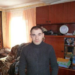 Maksim, 38, 