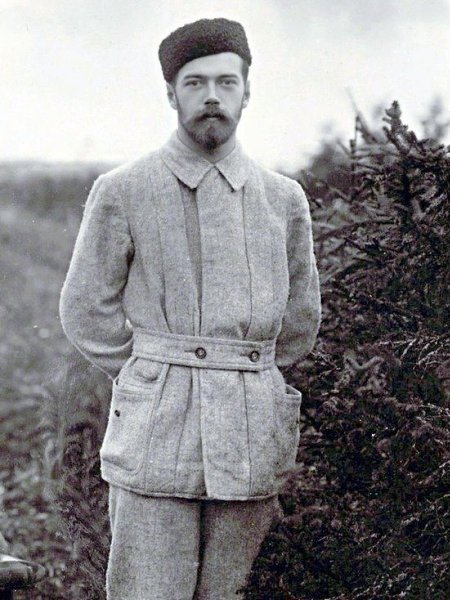Начнём это утро с истории. 1 ноября 1894 года вступил на престол юридически последний российский ... - 2