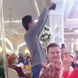 Oleg, 34, 