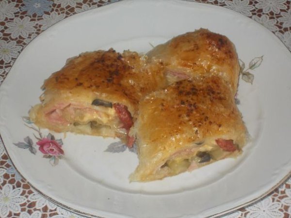 Голландский рулет.Очень вкусное блюдо! Подходит как горячая закуска, и как холодная!Вам ...