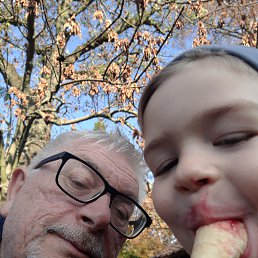 Georg, �����������, 75 ���