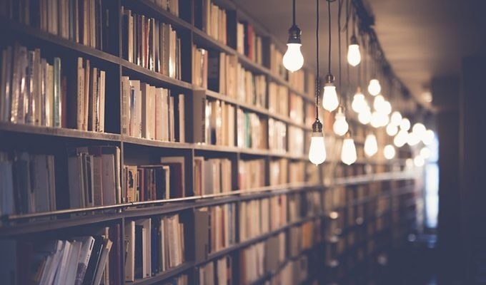 Почему вам нужно больше книг, чем вы можете прочитать.Писатель Умберто Эко был гордым владельцем ...