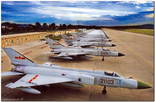 J-8II (Finback-B).Первый полёт совершил 12 июня 1984 года под управление лётчика-испытателя Цю ... - 4