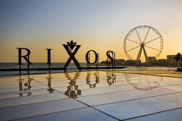 Rixos Premium Dubai - одна из самых стильных городских точек, расположенная в самом сердце района ...
