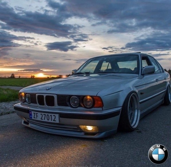 BMW 5 Seris E34