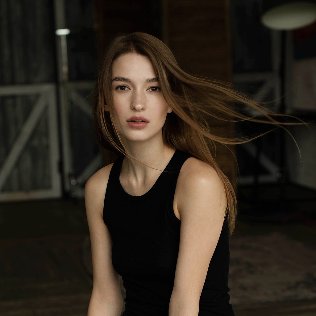 ph: [id21654858|Nicole Kamenetsky].md: [id35804179| ]mua: [id174656671| ] - 5