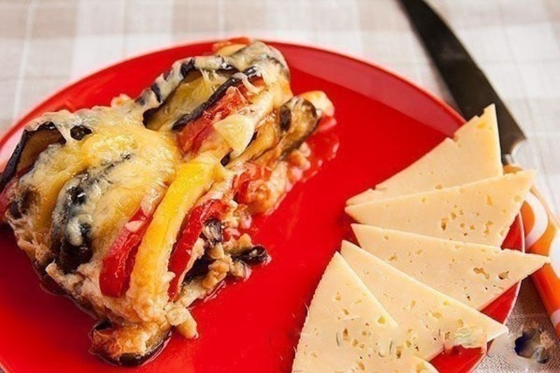 Мусака по-болгарски! Очень вкусная. На 100 гр - 134.16 ккал б -2.76 ж - 2.89 уг ...