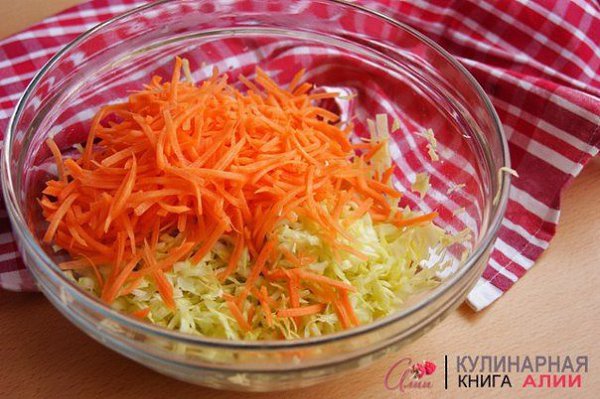 Салат с капустой, кукурузой и ... Понадобится: 1 пекинская капуста (можно заменить обычной) 1 ... - 3