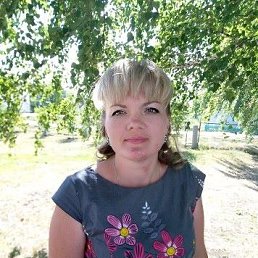 Марина, 39, Татищево