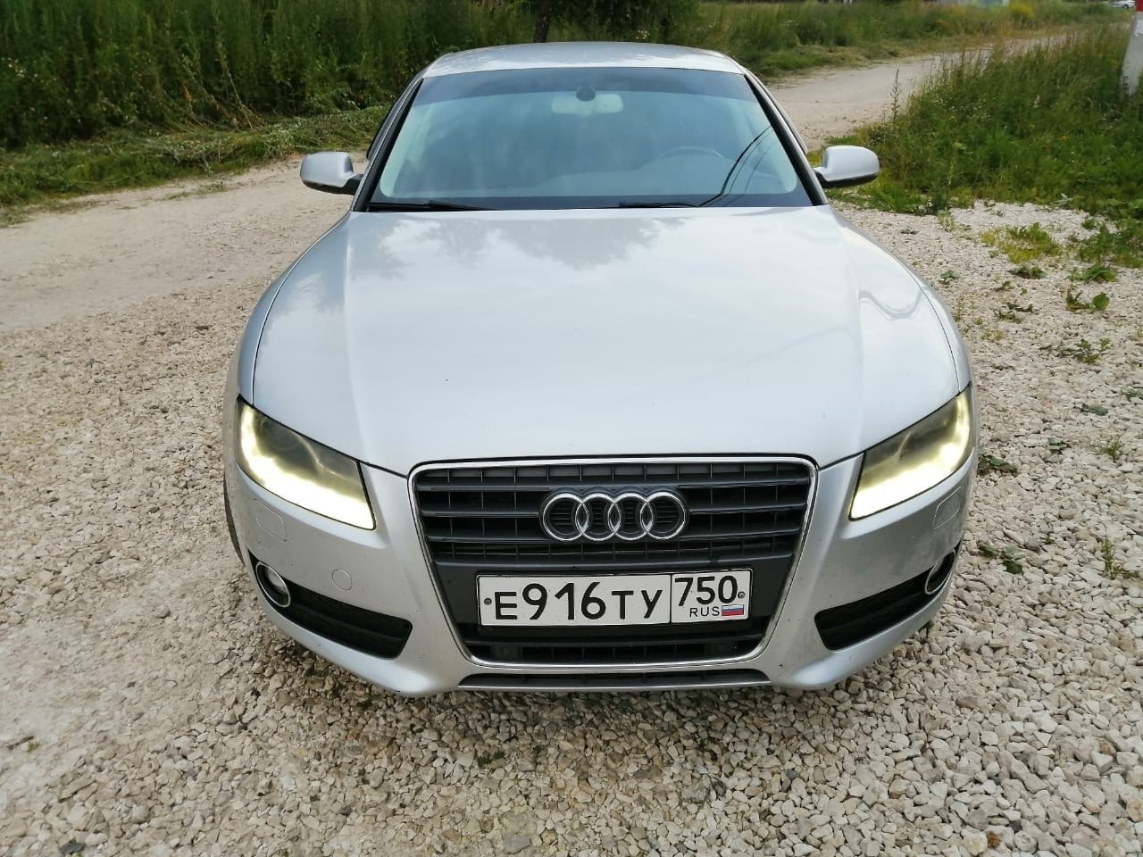 AUDI A5.2.0 TFSI  152 000   .    .  ...