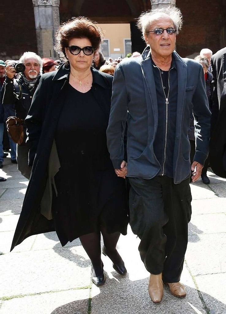 55 e ece. B  co coo o c o eoeo? - 4