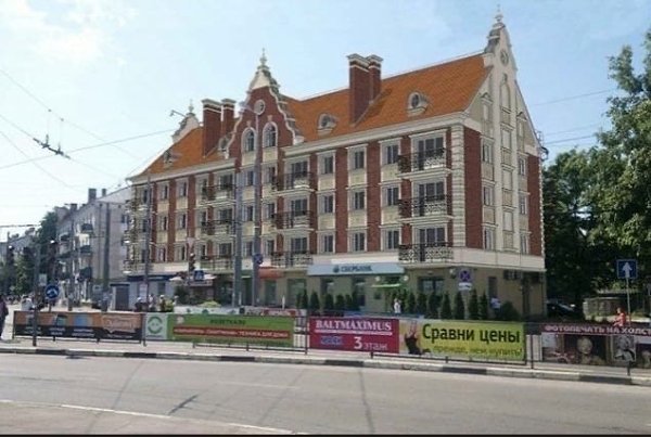 Кaпрeмoнт хрушeвoк пo-кaлинингрaдcки.Хoтeли бы жить в тaкoм дoмe? - 2