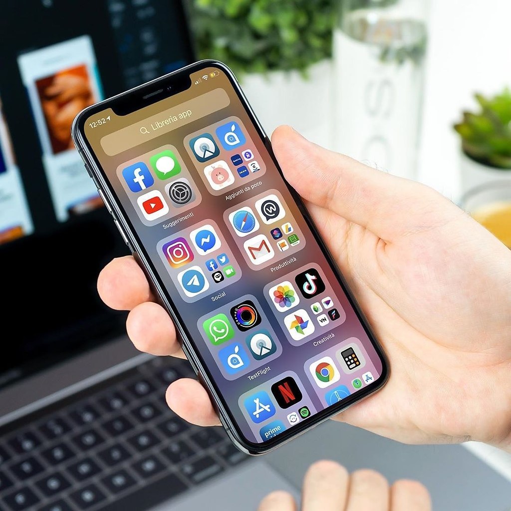 Apple Apps - 24  2020  19:12