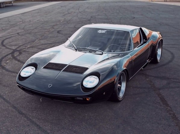 Lamborghini Miura - 5