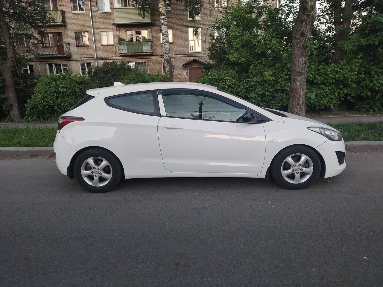 Hyundai i30 1.6 AT.   ,         ,6 ... - 2