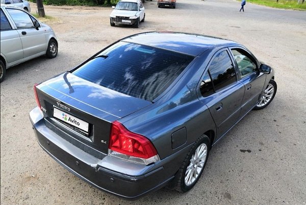 .Volvo S60 2.4 akpp 2006.   250000!!!   . ...