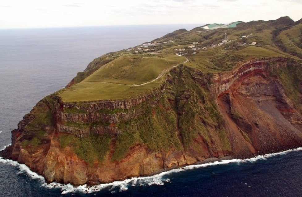  .   Aogashima. - 2